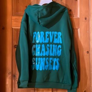BRAND. NEW Sweatshirt hoodie Green and blue size Large